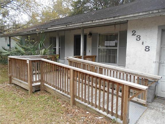 2nd image of 2318 Beach Ave