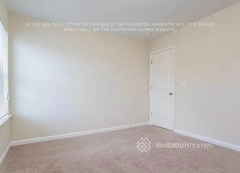 2146 Villa Spring Ter — Photo 11