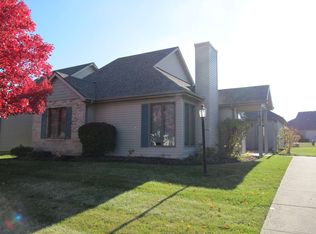 7832 Harrisburg Ln, Fort Wayne, IN 46835