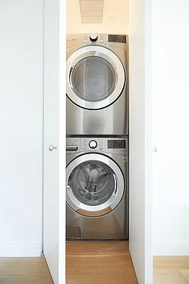 Rented by PocketBroker Inc | media 33