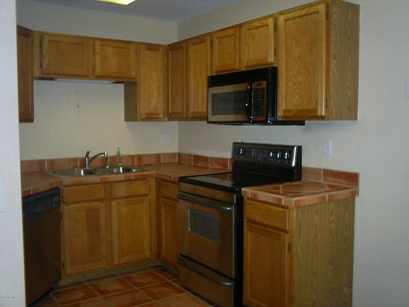 4th image of 6655 N Canyon Crest Dr Unit 7138