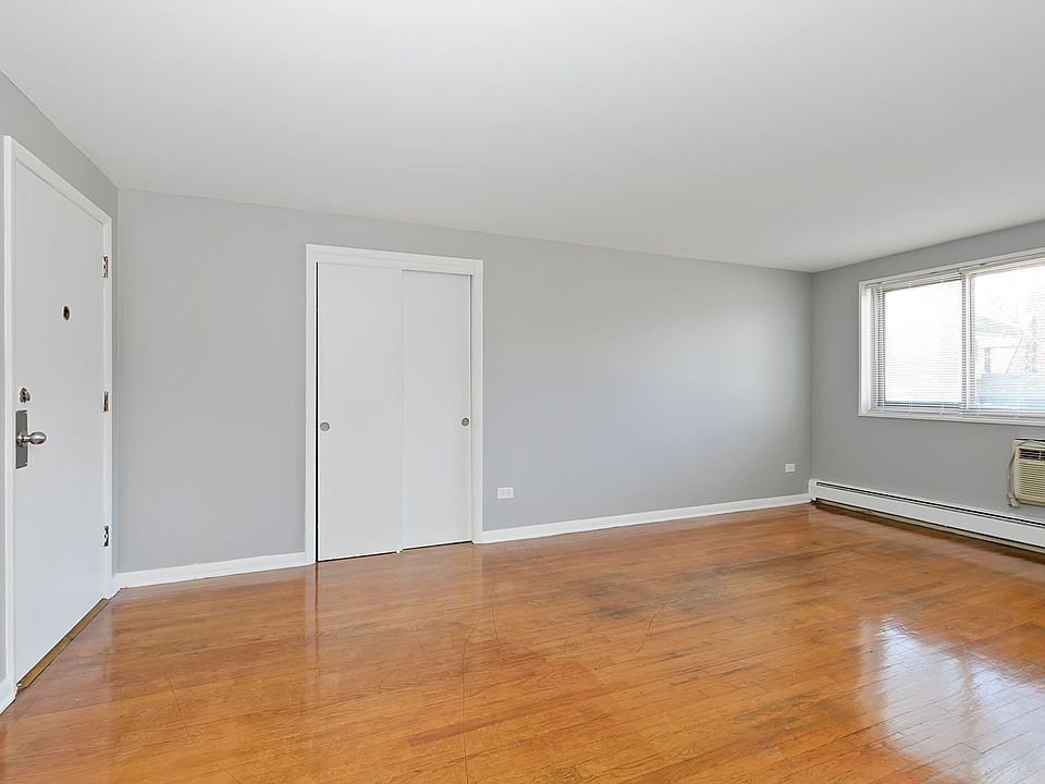 1st image of 10604 S Walden Pkwy #2B