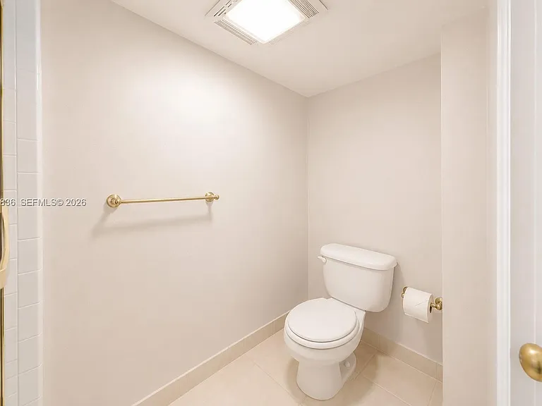 401 Briny Ave #605 — Photo 16