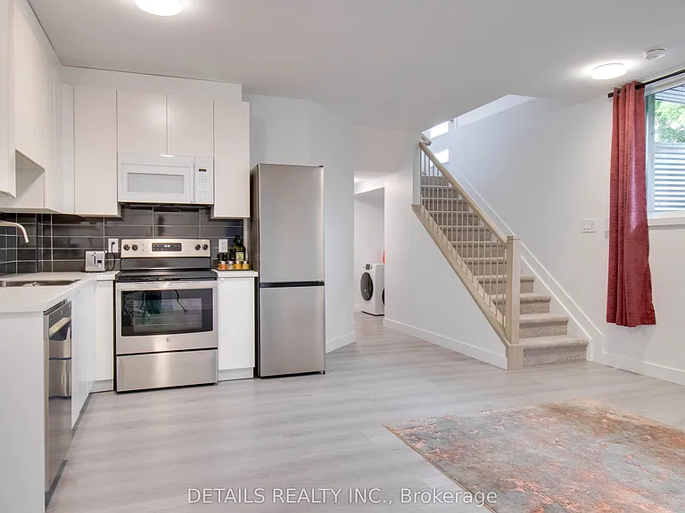 135 Duford St #B — Photo 15