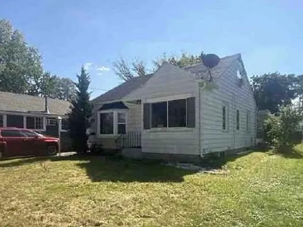 710 9th St SE, Rochester, MN 55904