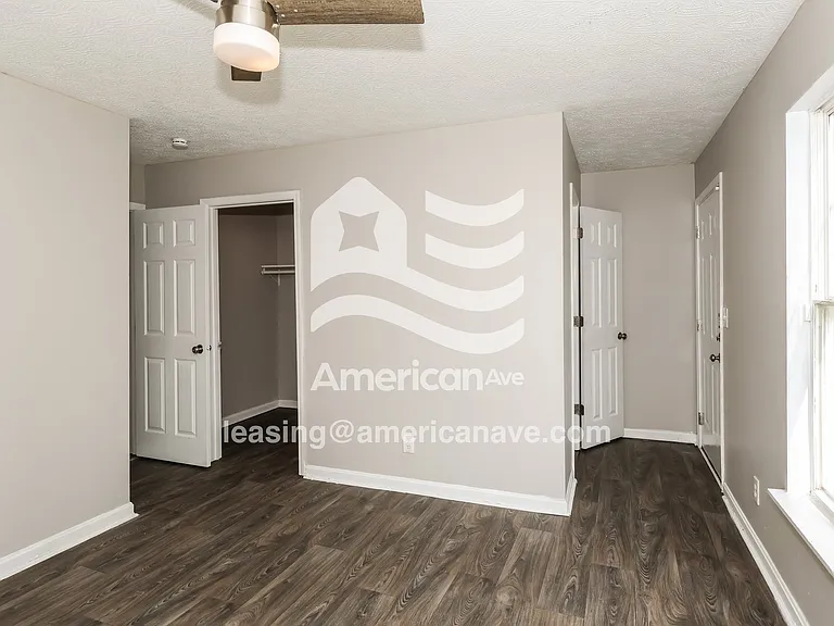 1524102_007_main_bedroom_7.jpg