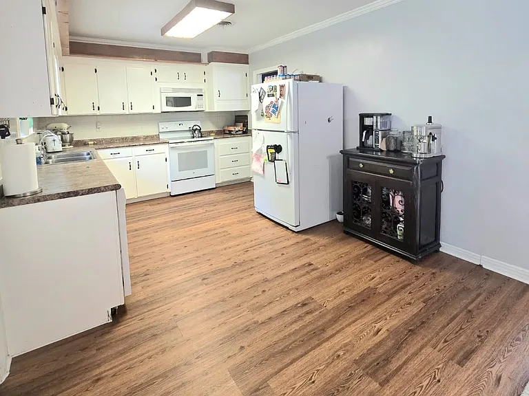 229 Bayou Woods Dr — Photo 14