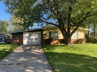 4526 Lilac Ave, Glenview, IL