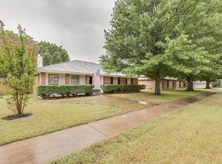 2308 W Arbrook Blvd, Arlington, TX 76015