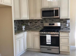 21 Central Ave, Cheltenham, PA 19012