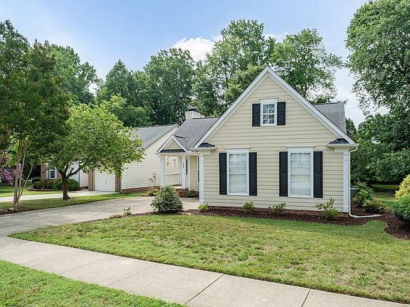 3rd image of 113 Gremar Dr
