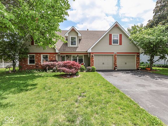 4th image of 8255 Lynn Dr