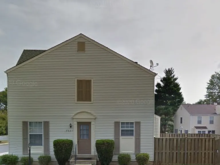 9037 Lee Hwy — Photo 1