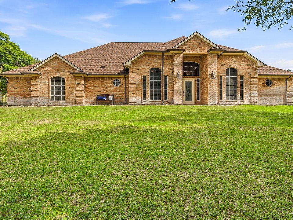 1st image of 3625 Four Trees Dr