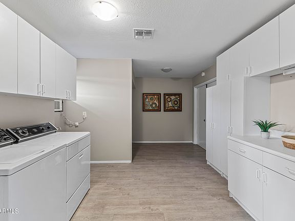 5th image of 9827 W PALMER Drive