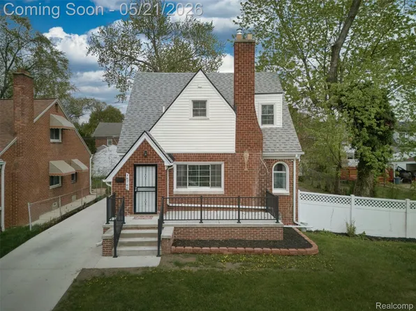 16760 Heyden St, Detroit, MI 48219