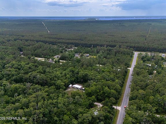4th image of 1528 COCONUT Boulevard