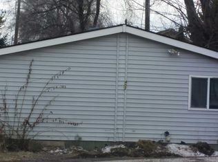 402 Dean St, Zillah, WA 98953