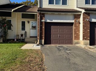 3 Foncine Ln UNIT 3, South Windsor, CT 06074