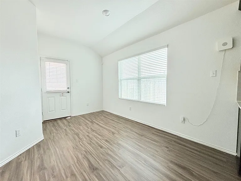 140 Canley Loop — Photo 10