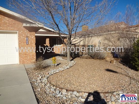 3rd image of 8209 Santa Clarita St NE
