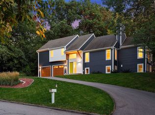 13111 Brenwood Trl, Minnetonka, MN 55343