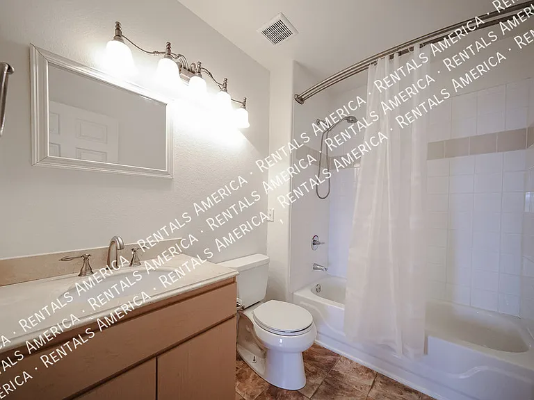 5303 N 7th St #232 — Photo 21