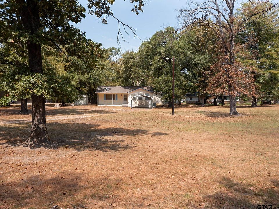 1st image of 21131 Woodland Ln