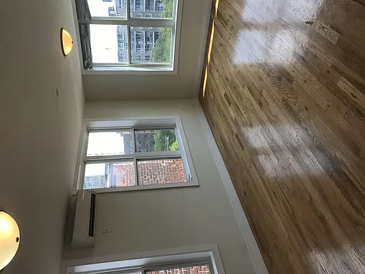 Rented by Giaps Realty Group LLC | media 32