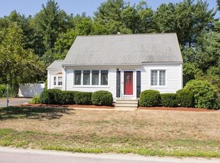 109 Hamilton Rd, Wrentham, MA 02093