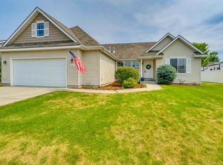 8154 N Coolin Dr, Hayden Lake, ID 83835