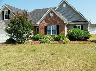 4241 Beaverton Cir, Loganville, GA
