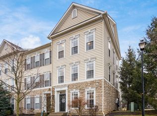 5573 Bow Falls Blvd, Dublin, OH 43016