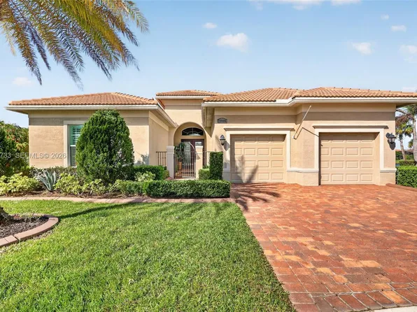 20000 SW Morolo Way, Port Saint Lucie, FL 34986