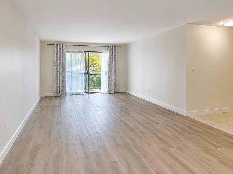 1026 Castilian Ct #104 — Photo 2