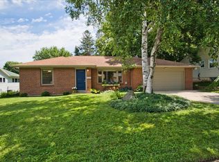 477 Orchard Dr, Madison, WI 53711