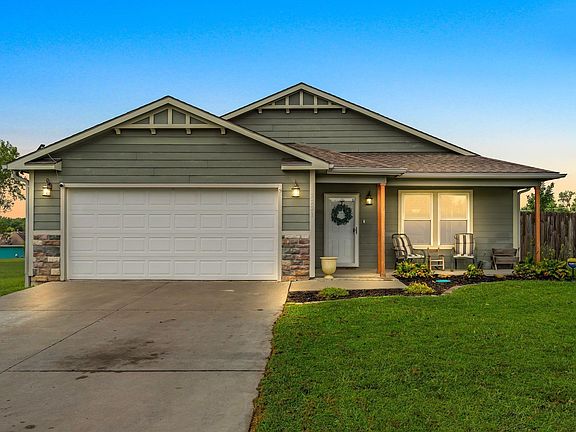 4th image of 2221 SE Shiloh Ridge Ln