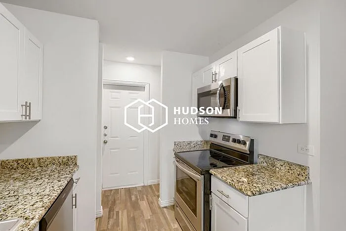 3259 Martin Luther King Dr — Photo 5