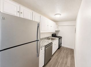 101 Hart St #1, Taunton, MA 02780