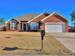 1909 Carvers Ct, Hephzibah, GA 30815