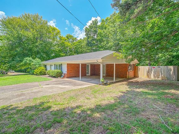 2nd image of 501 Joe Sevier Dr