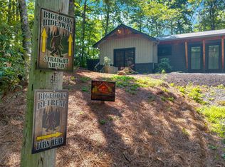 825 & 829 Willow Brook Way, Gatlinburg, TN 37738