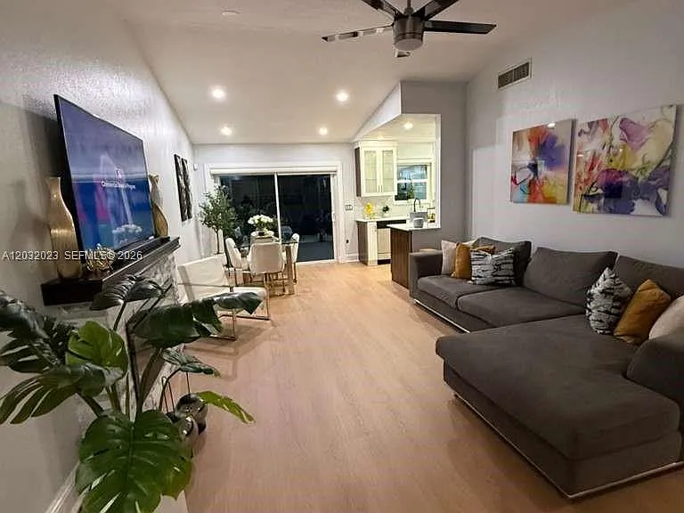 13943 SW 52nd Ln — Photo 10