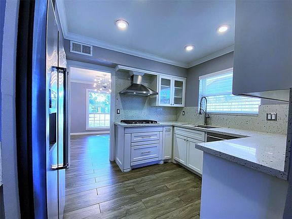 5th image of 5506 Braesvalley Dr