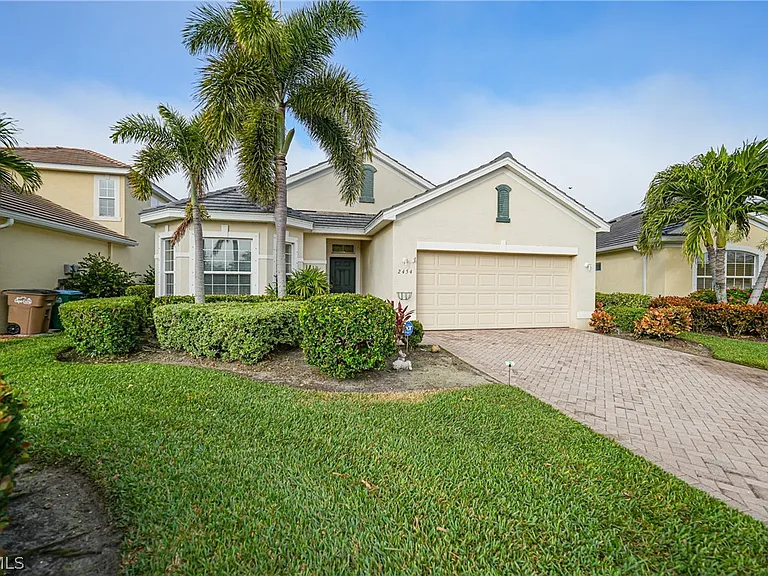 2454 Blackburn Cir — Photo 31