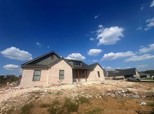 16840 W Sierra Cir, Tahlequah, OK 74464