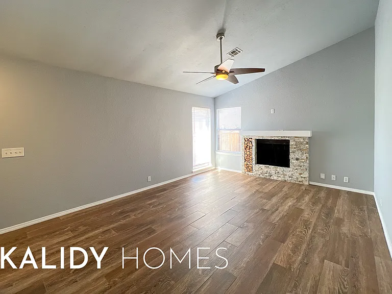 1225 Sequoyah Placeunit E — Photo 4
