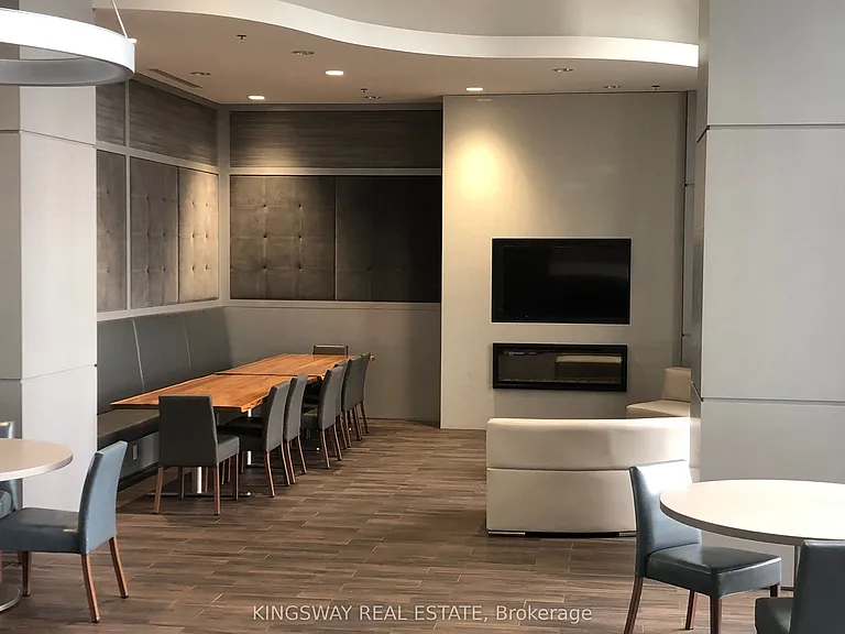 2087 Fairview St #1808 — Photo 29