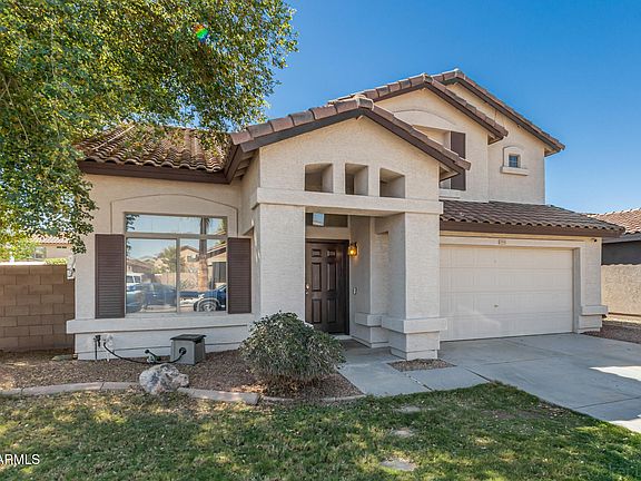 3rd image of 15945 W COTTONWOOD Street