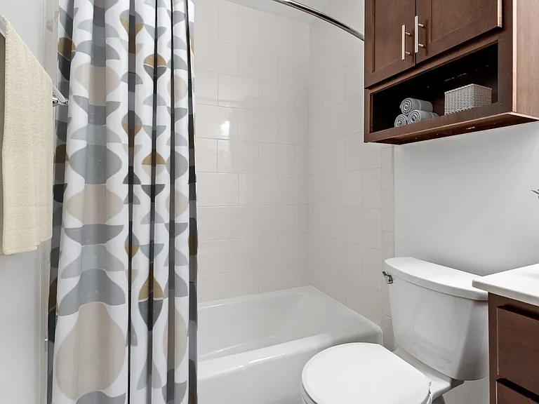 Sumter Green Apartments — Photo 32